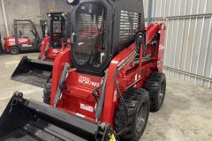 790kg-Skid-Steer-Loader-Enclosed-Cab-7