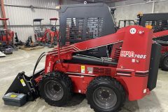 790kg-Skid-Steer-Loader-Enclosed-Cab-9