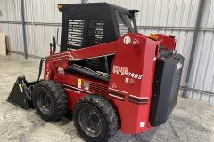 790kg-Skid-Steer-Loader-Enclosed-Cab-36