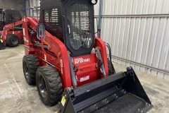 790kg-Skid-Steer-Loader-Enclosed-Cab-44