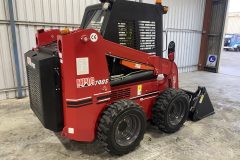 790kg-Skid-Steer-Loader-Enclosed-Cab-45