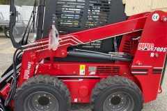 790kg-Skid-Steer-Loader-Enclosed-Cab-53
