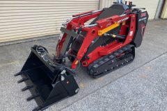 Dirt-wizard-mini-loader-1