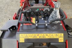 Dirt-wizard-mini-loader-7